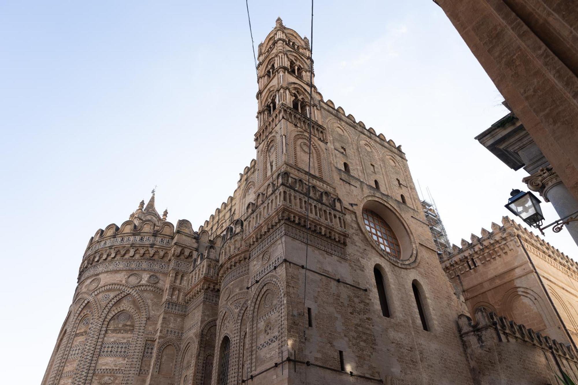 Dimora Artale In Cattedrale Apartment - Palermo — Photos 2